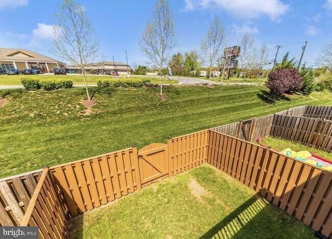 Building Photo - 247 Drexel Ct