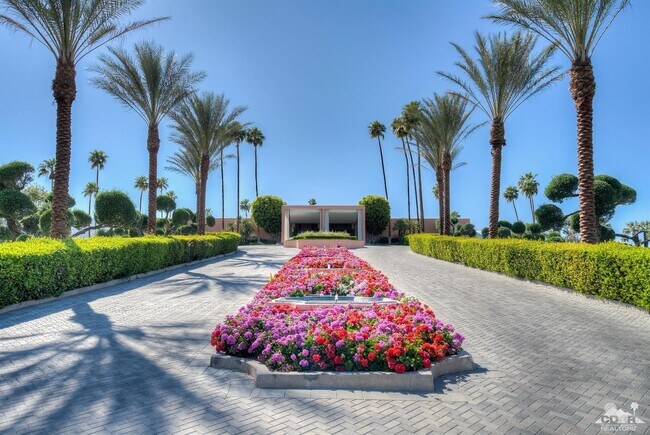 Building Photo - 47483 Marrakesh Dr