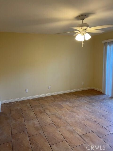 Building Photo - 1251 S Meadow Ln