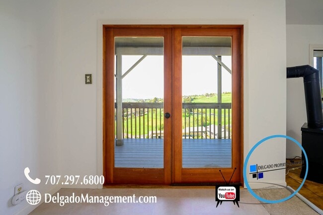 Building Photo - Benicia - Panoramic view home!