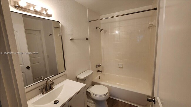 Building Photo - 8252 NW 6th Terrace