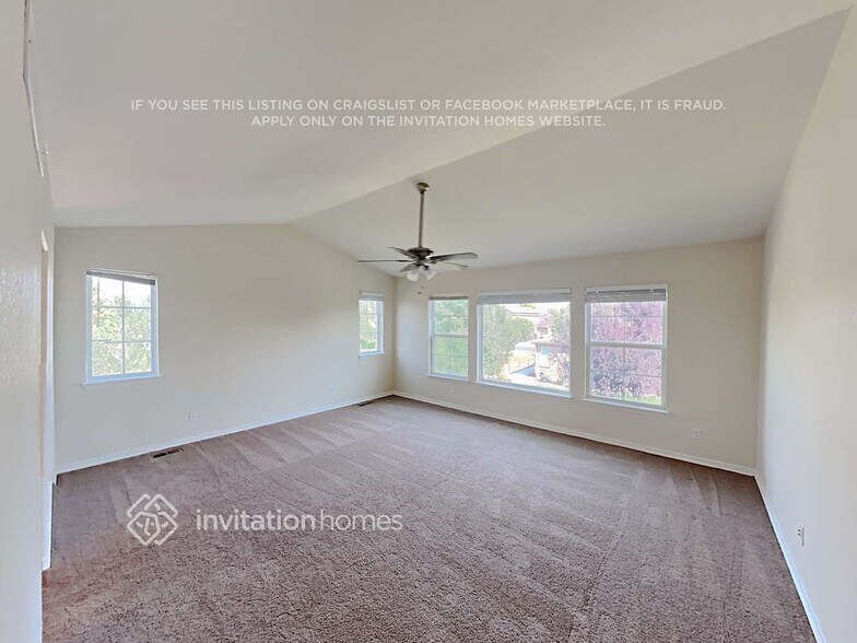 Building Photo - 206 N Coolidge Way