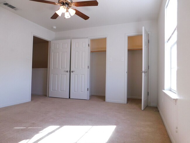 Building Photo - 317 Jeff Gordon Dr