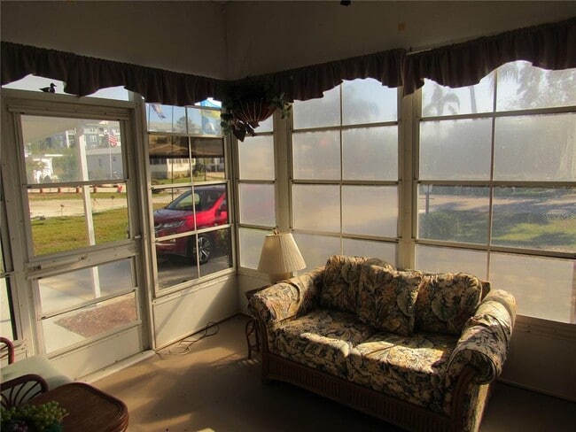 Building Photo - 514 Nesbitt Park Ave