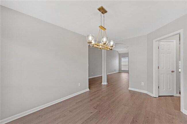 Building Photo - 6375 Seymour Pl NW