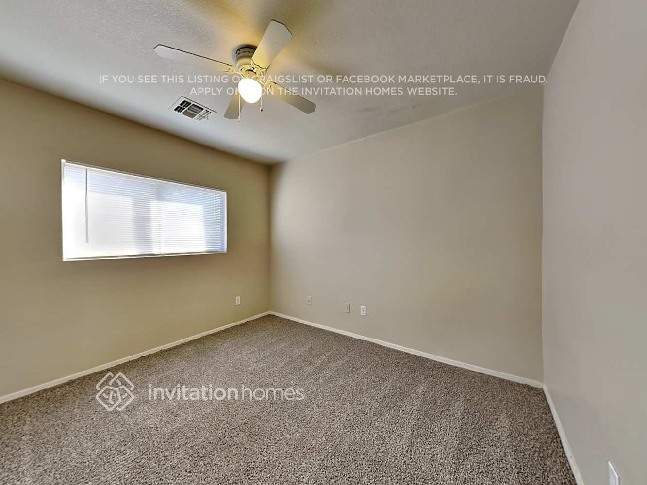 Building Photo - 2443 W Mobile Ln