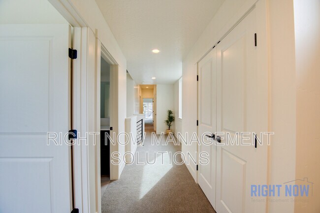 Building Photo - 2104 N 35th St