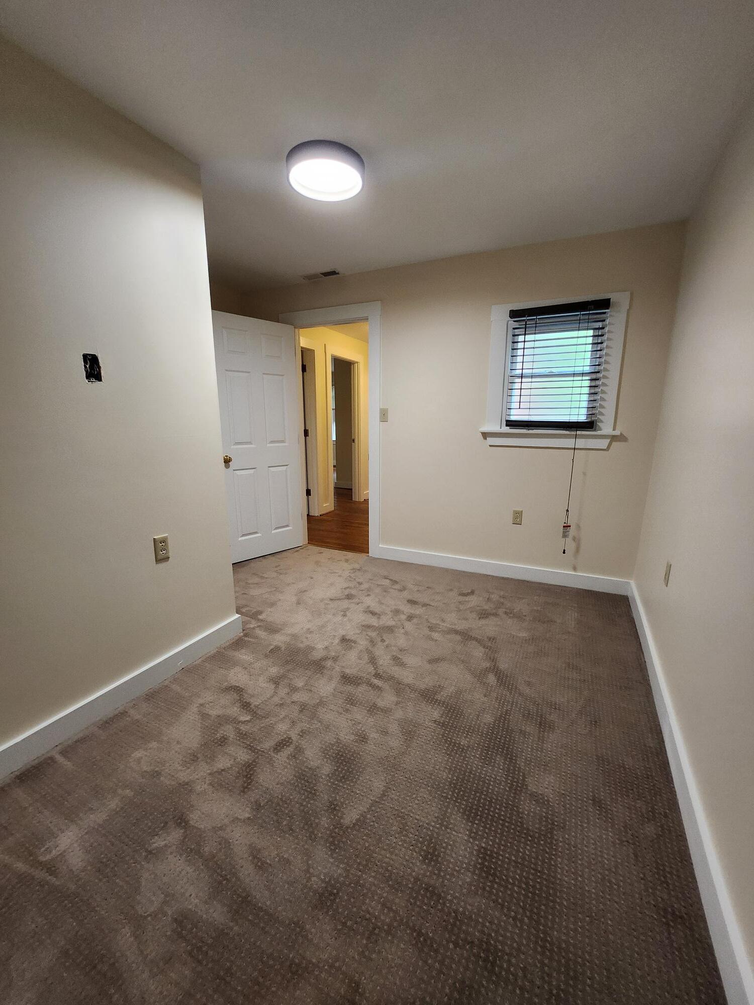 smaller bedroom - 142 Carlton Rd