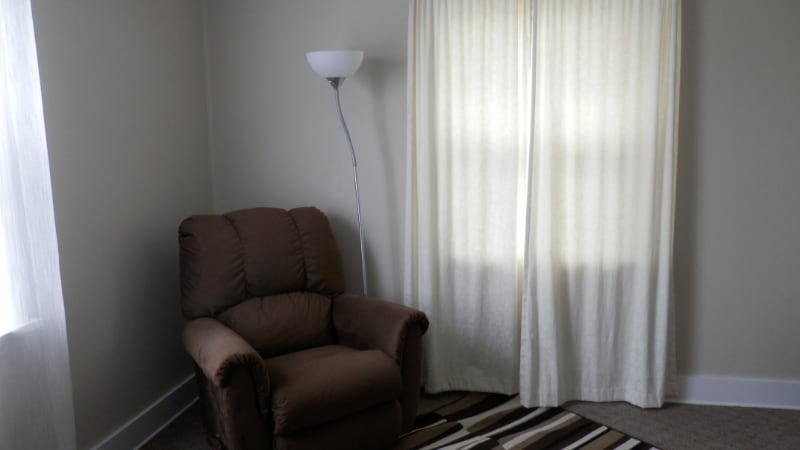 Building Photo - 403 W Market St