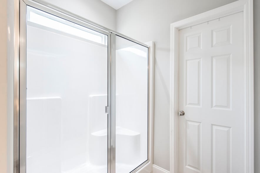 Building Photo - 1048 Westgate Dr