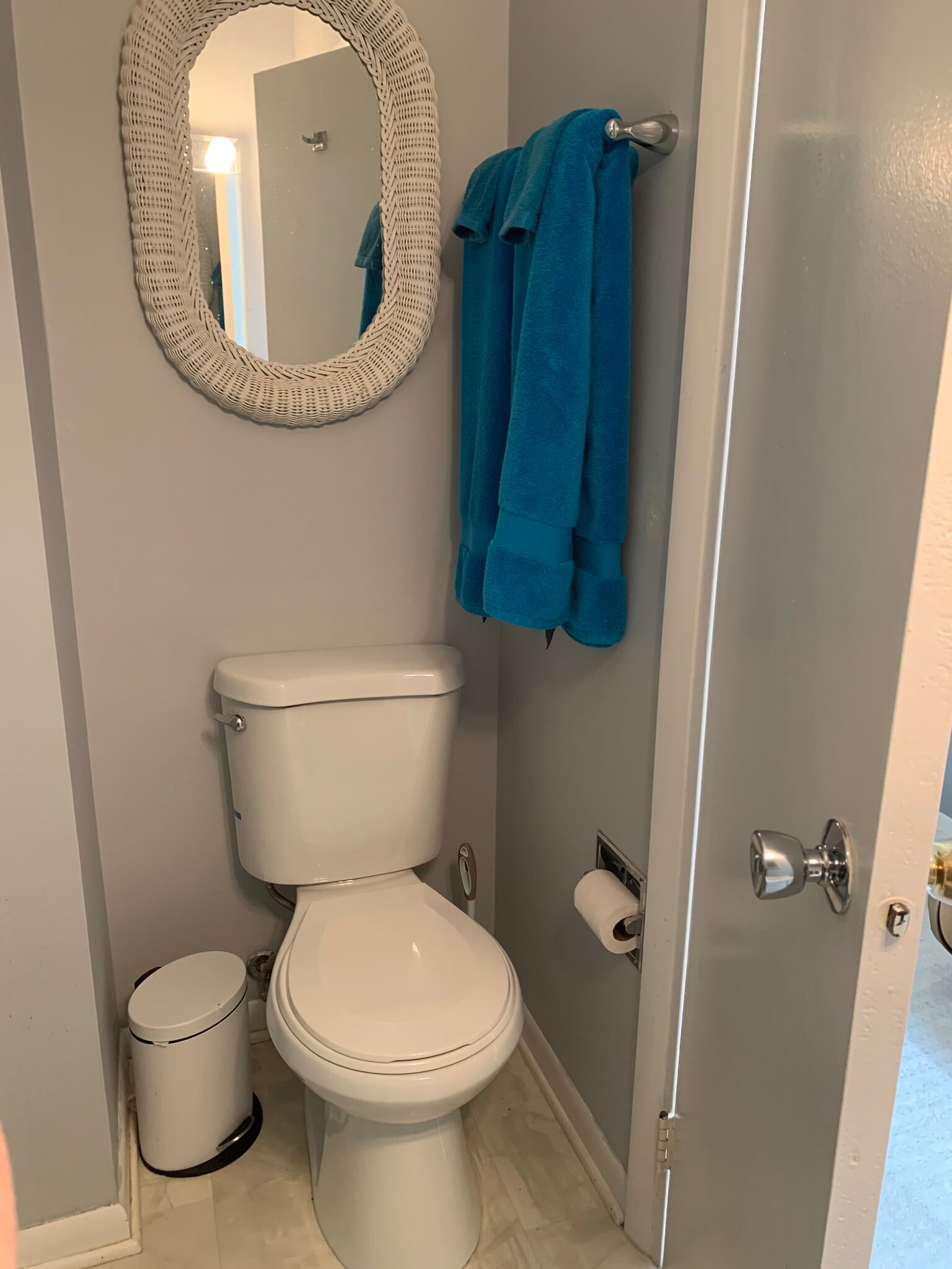 2ns Floor Bathroom - 231 Canal Park Dr