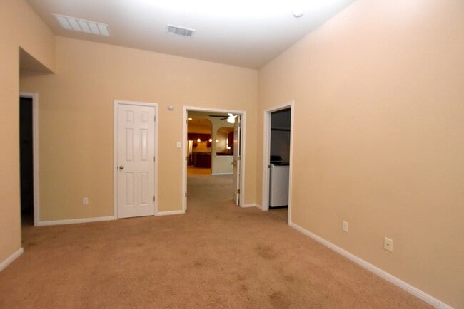 Building Photo - Buda Living Done Right—Space, Flexibility & Location