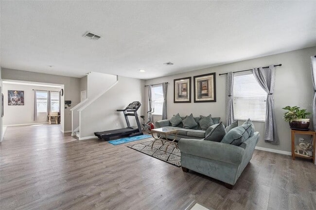 Building Photo - 1002 Belvoir Dr