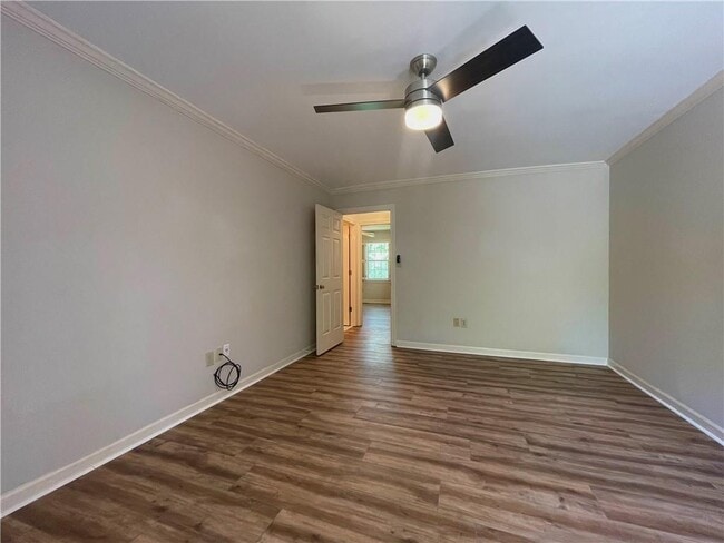 Building Photo - 1160 Old Windsor Pkwy