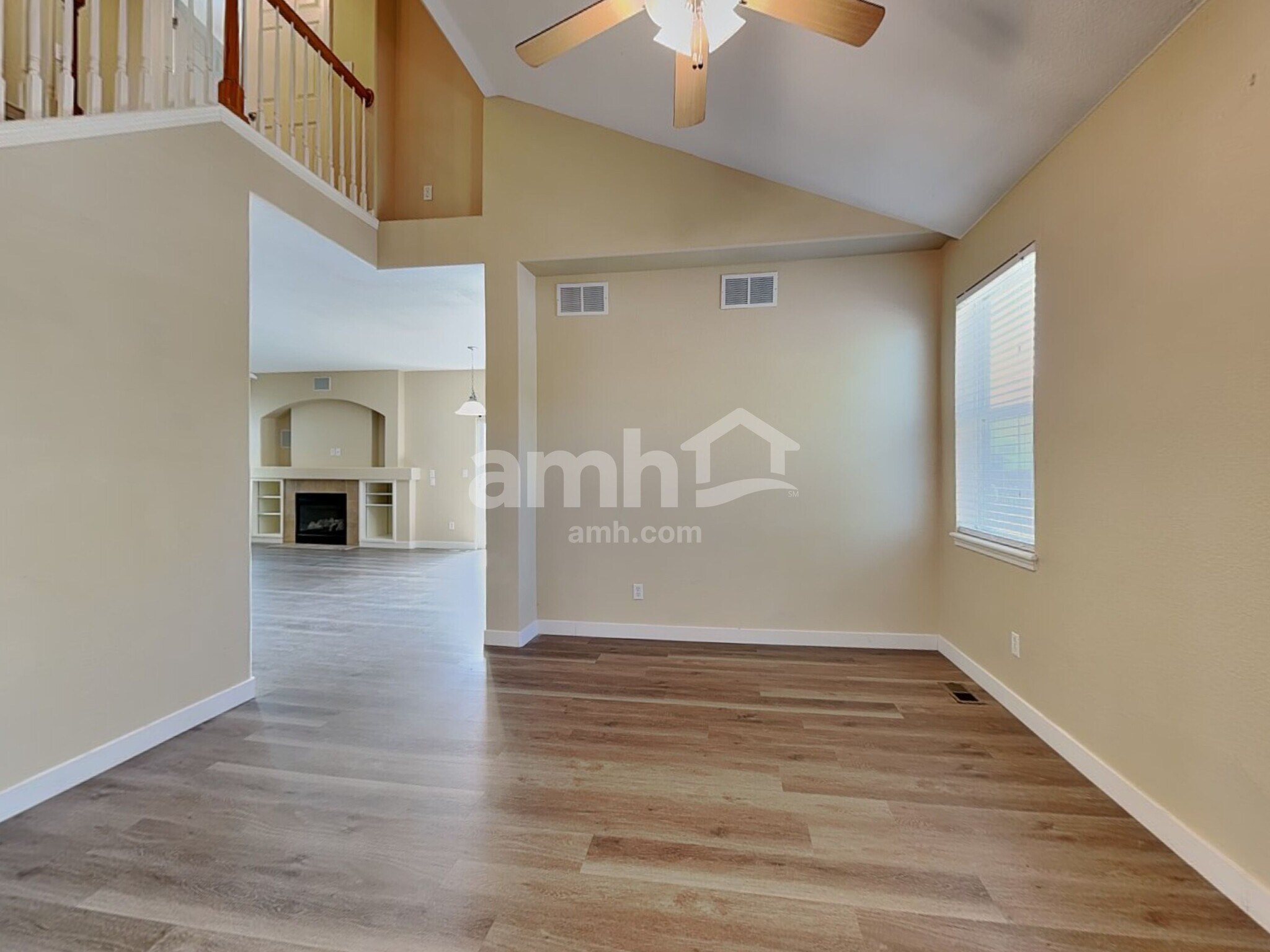 Building Photo - 9742 Jasper Dr