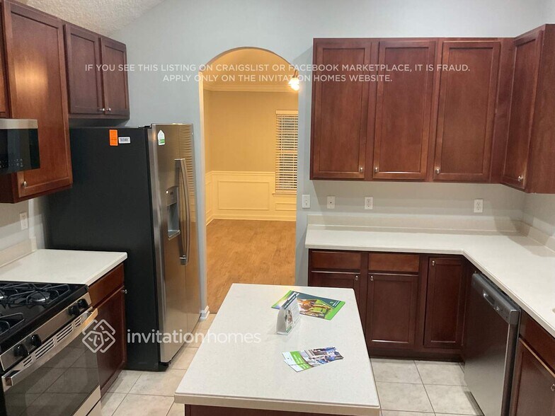 Building Photo - 610 Hannah Park Ln