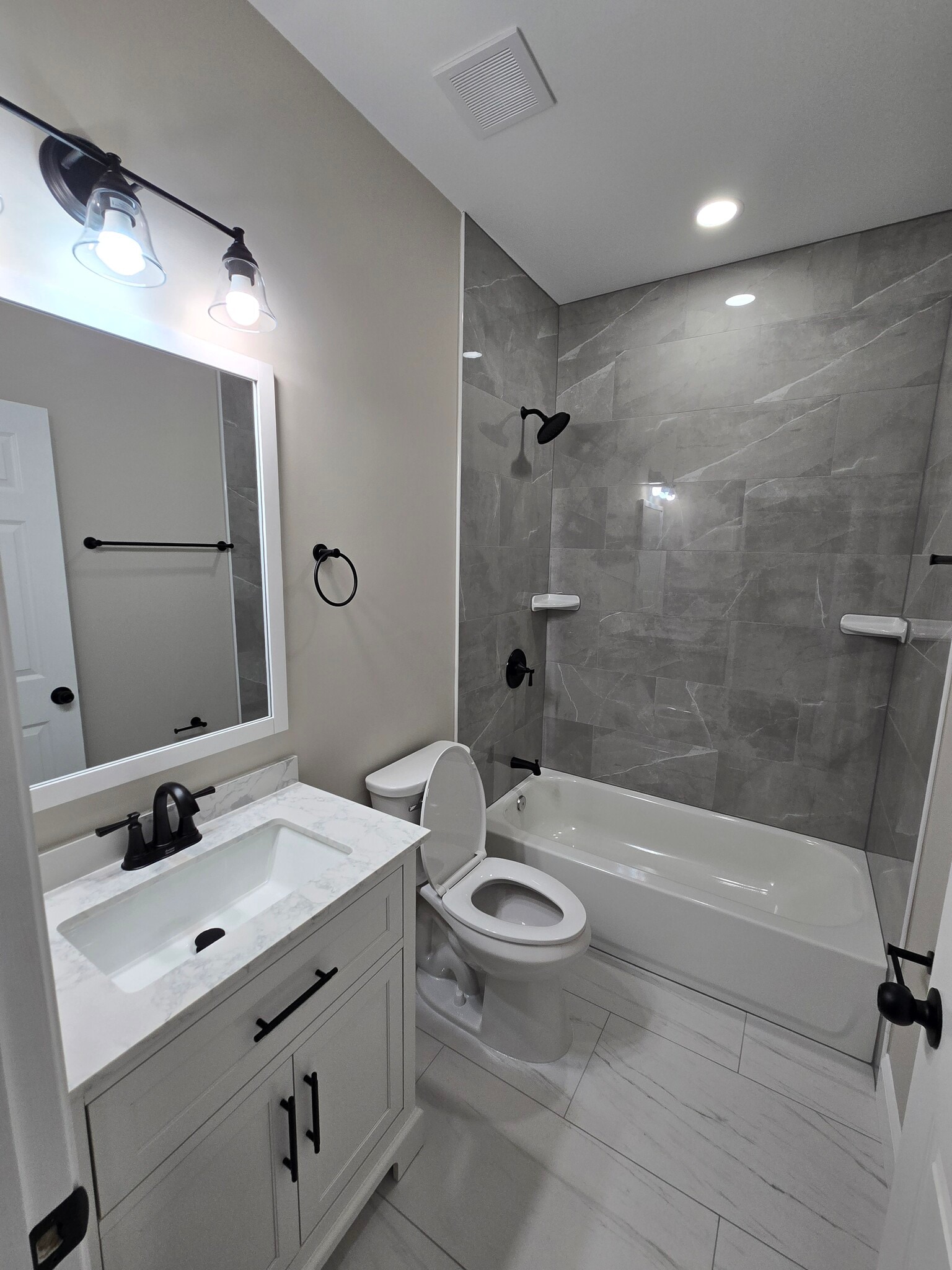 Building Photo - 1625 Edmondson Ave