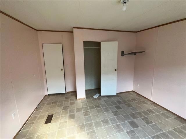 Building Photo - 1210 Eagle Lake Blvd