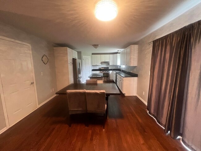 Building Photo - 24668 Thatcher Dr