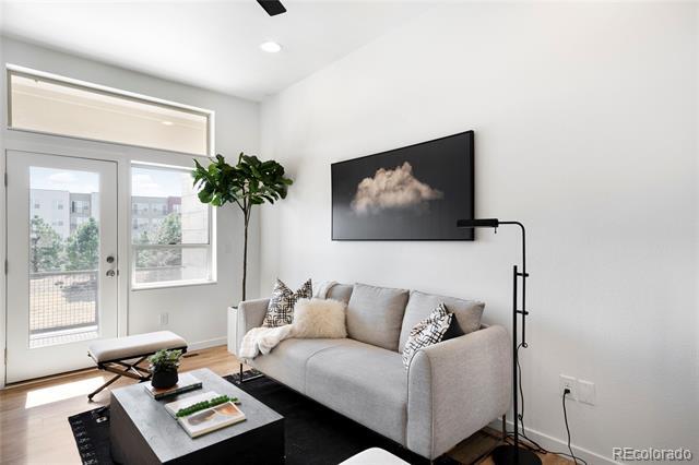 Building Photo - 9033 E Northfield Blvd