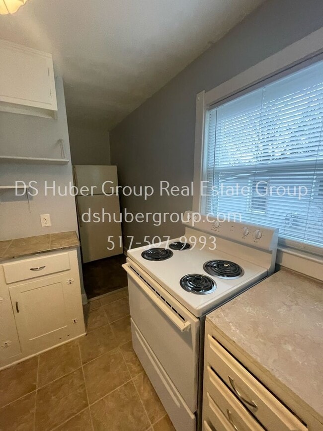 Building Photo - 805 Comfort St
