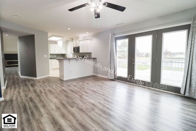Building Photo - 8218 Fountainhead Dr
