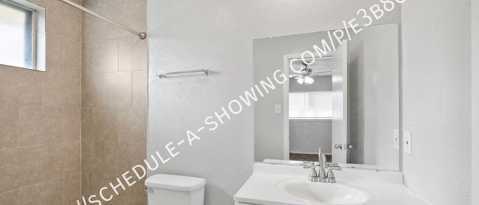 Building Photo - 2323 Grindstone Ln