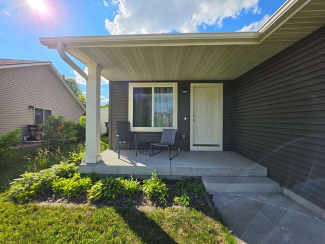 Building Photo - Spacious 4-Bedroom Home with Vaulted Ceilings, Finished Lower Level & 2-Car Garage