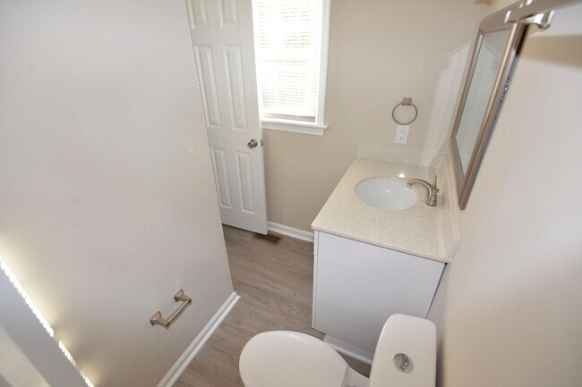 Building Photo - Single Family in Kempsville