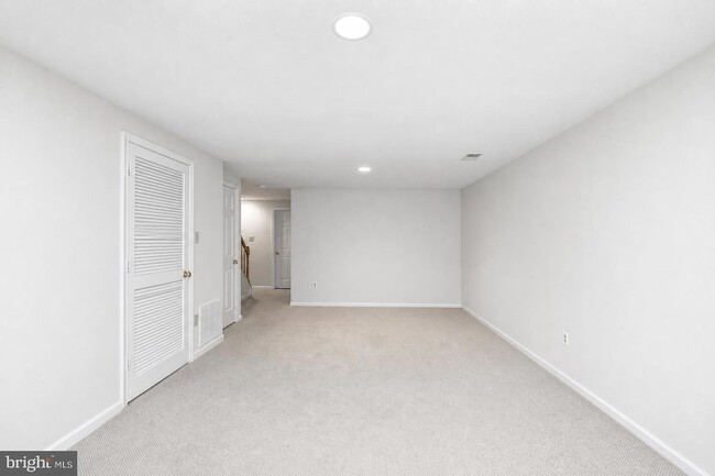 Building Photo - 3940 Kathryn Jean Ct