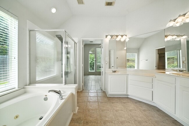 Building Photo - 3106 Windemere Park Ln