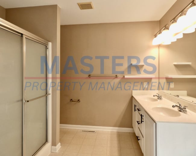 Building Photo - For Lease