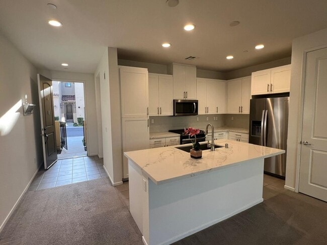 Building Photo - 1170 Via Sandia