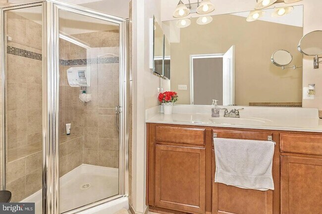 Building Photo - 11882 Country Squire Way