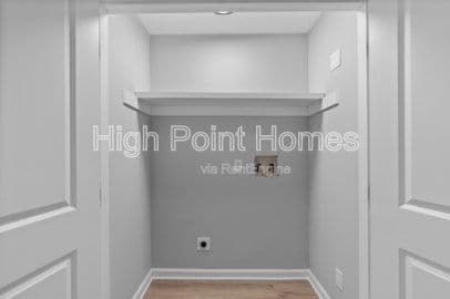 Building Photo - 400 Gallery Ln