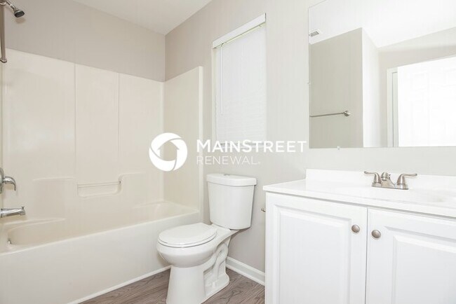 Building Photo - 4 Bedroom Pet-Friendly Home in Charlotte, ...