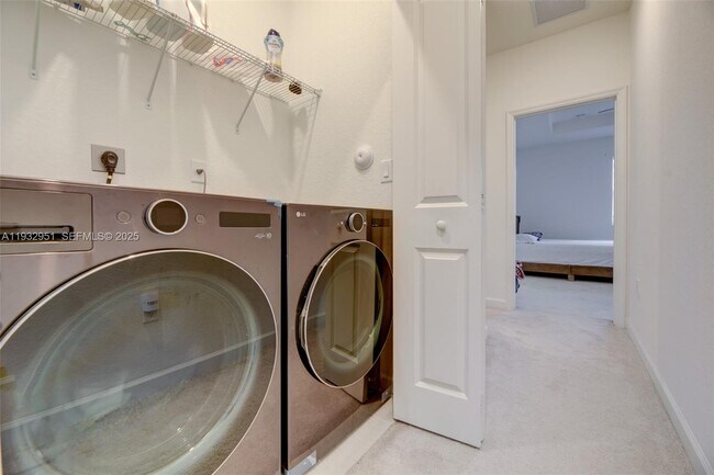 Building Photo - 12604 NW 23rd Pl