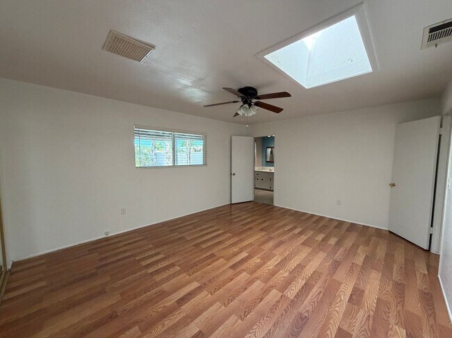 Building Photo - 26695 Tellis Pl