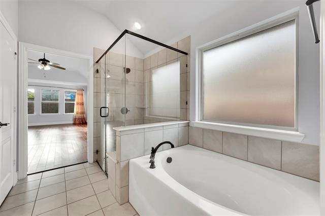 Building Photo - 2616 Tinsley Dr