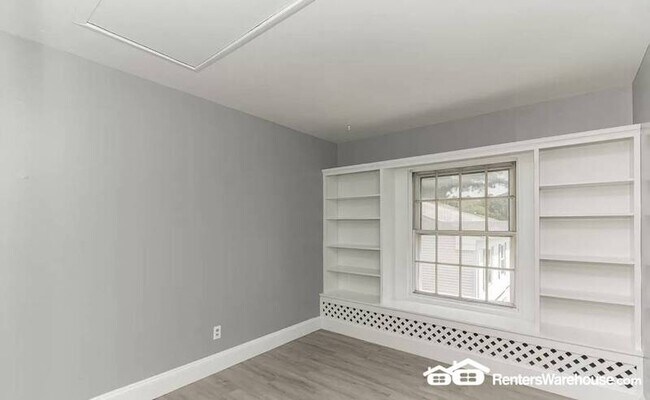 Building Photo - 3 Deepspring Ct