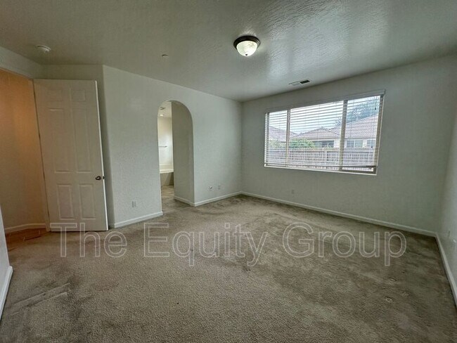 Building Photo - 3633 W Harold Ave