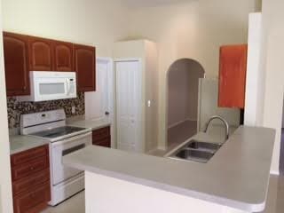 Building Photo - 808 Wakefield Way
