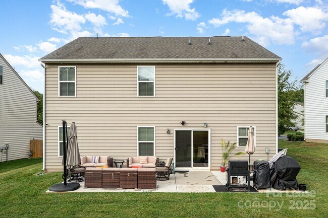 Building Photo - 3531 Ettrick Pl