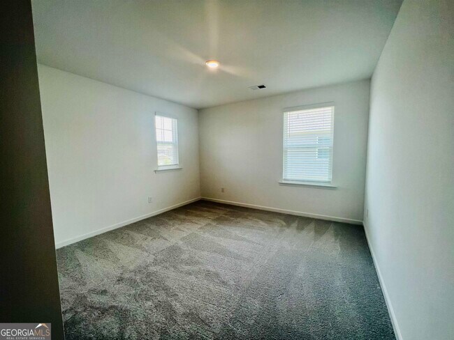 Building Photo - 4005 Berry Farm Ct