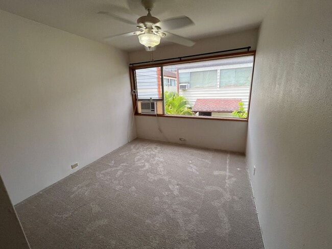 Building Photo - 775x - Bougainville