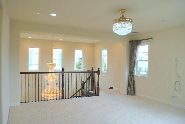 Building Photo - 3502 Cinnamon Ridge Rd