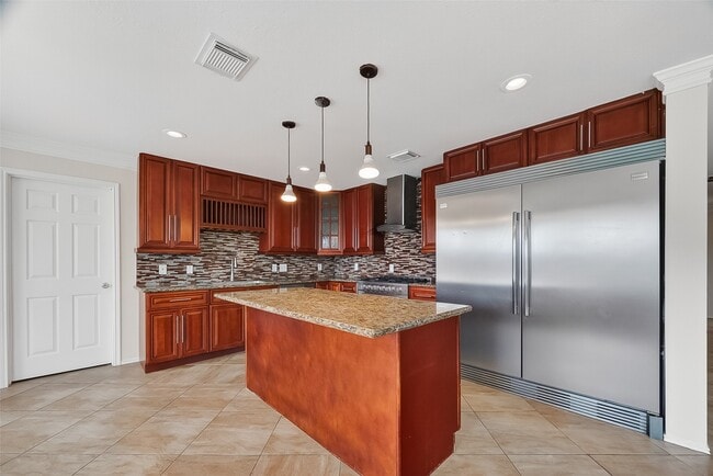 Building Photo - 16111 Soaring Eagle Dr