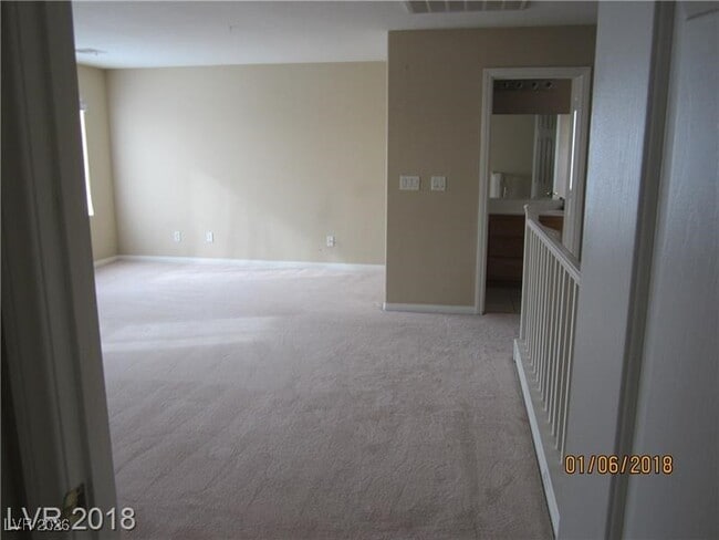 Building Photo - 8328 Crown Peak Ave