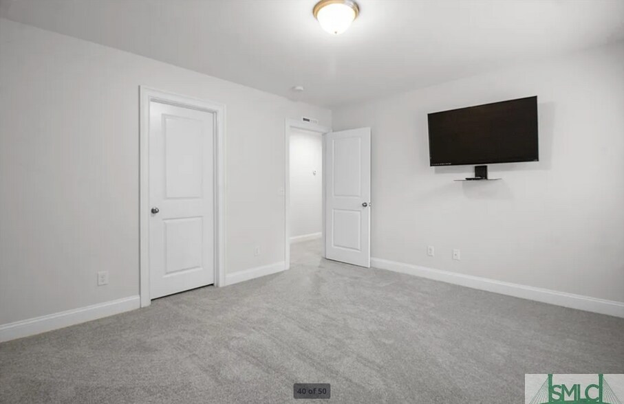 Building Photo - 108 Danbury Ct