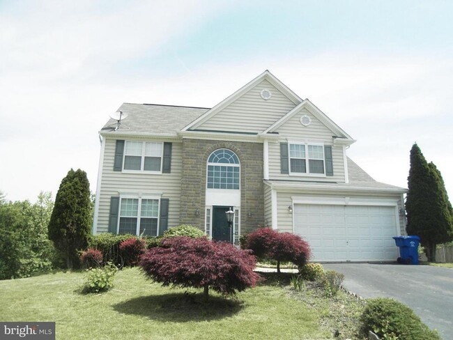 Building Photo - 9112 Granite Ct
